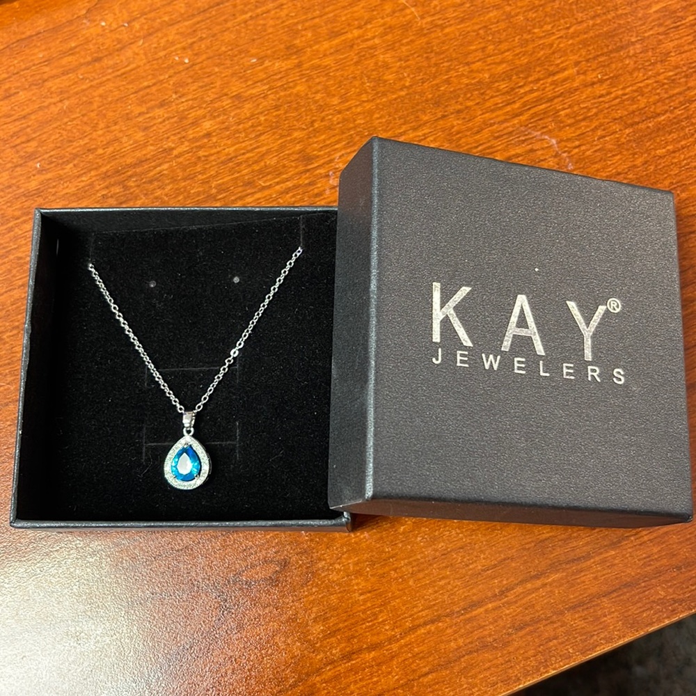 Kay Jewelers Pear Shaped Necklace